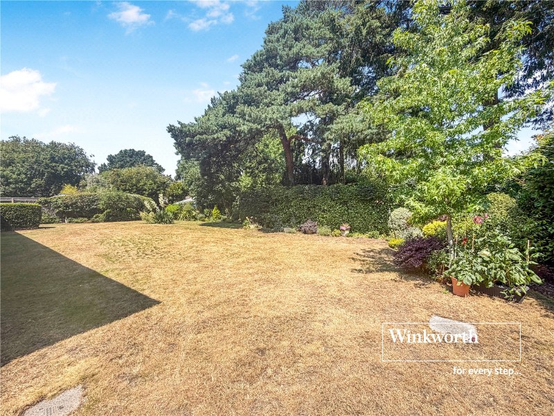 New Road, Ferndown, Dorset, BH22