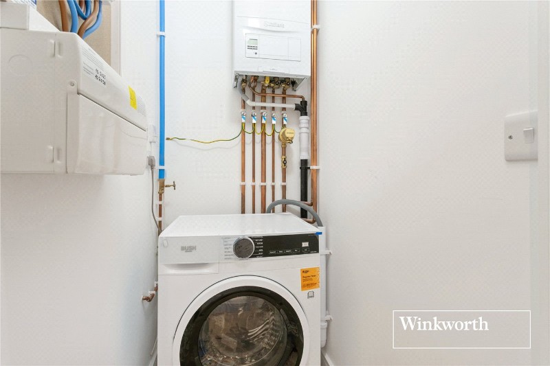 Arcadia Avenue, London, N3