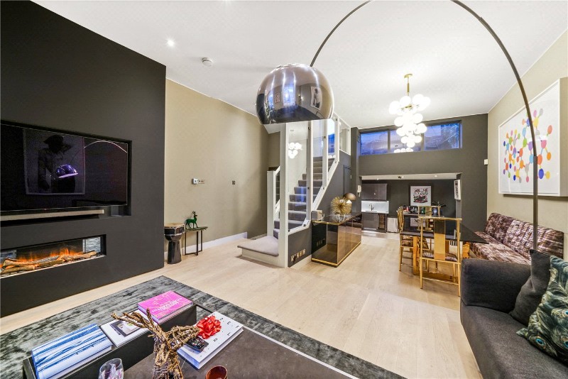 Dunworth Mews, London, W11