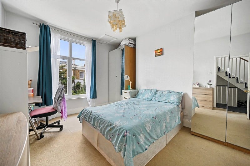 Stowe Road, Shepherds Bush, London, W12