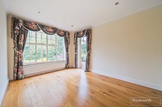 Pinecote Drive, Sunningdale, Berkshire, SL5