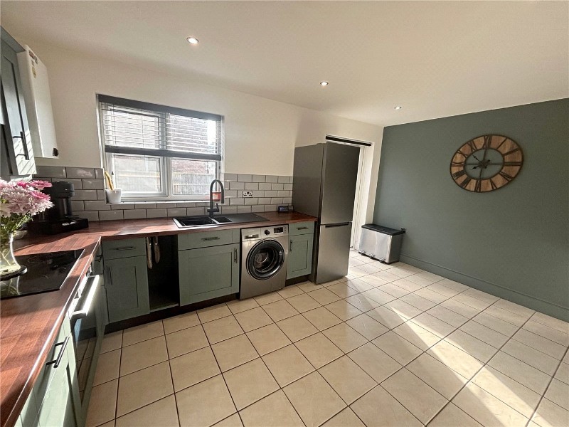 Bayfield Road, Timberland, Lincoln, Lincolnshire, LN4