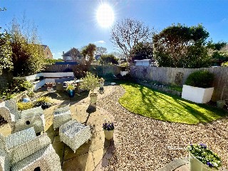 Stuart Road, Highcliffe, Dorset, BH23