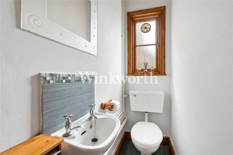 Gladstone Avenue, London, N22