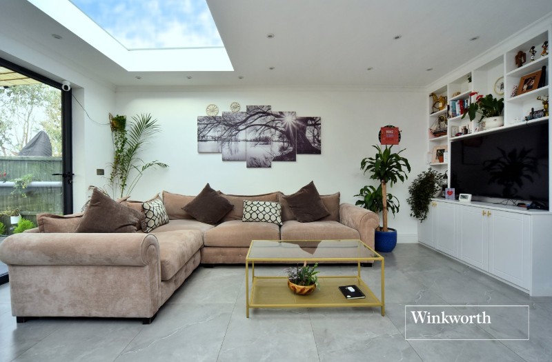 Washington Road, Worcester Park, KT4