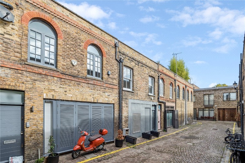 Westbourne Grove Mews, London, W11