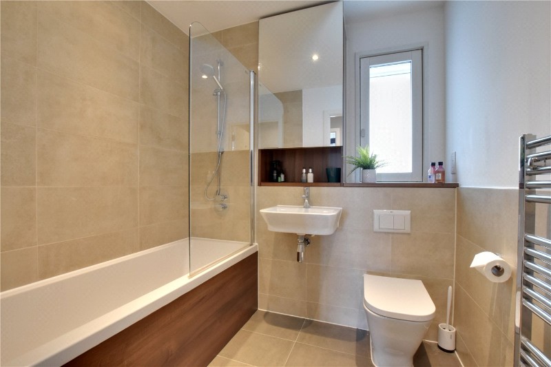 Peartree Way, London, SE10