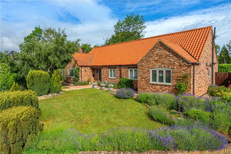 Dovecote Rise, South Rauceby, Sleaford, Lincolnshire, NG34