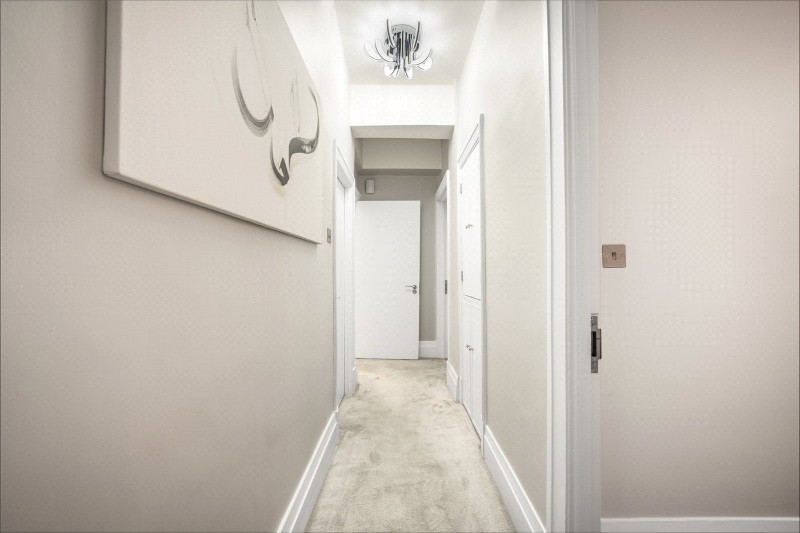 Berkeley Court, Baker Street, London, NW1