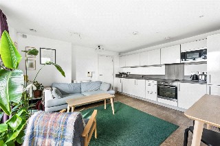 Roseberry Place, LONDON, E8