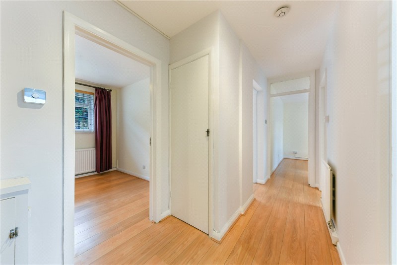 Oxbridge Court, Oxford Road North, Chiswick, W4