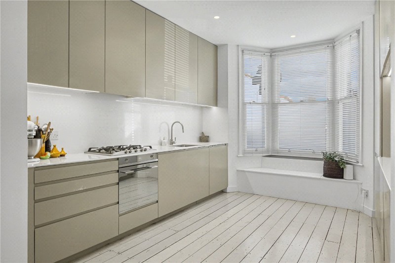 College Road, London, NW10