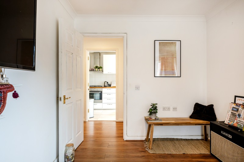 Webb Close, London, W10