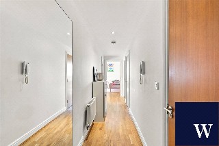 Kingsway, North Finchley, London, N12