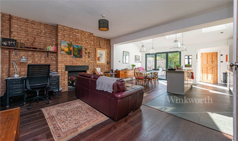 Haycroft Gardens, London, NW10