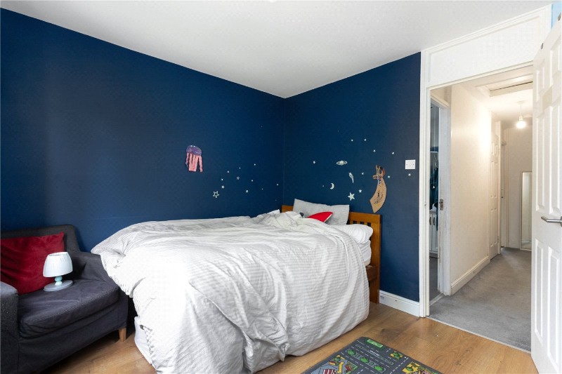 Houghton Close, London, E8