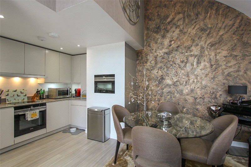 Broadway, Leigh-on-Sea, Essex, SS9