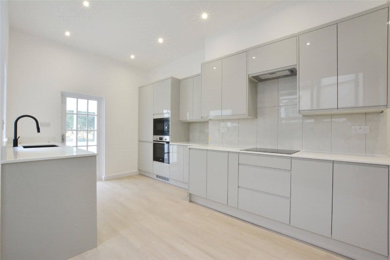 Kirkside Road, London, SE3