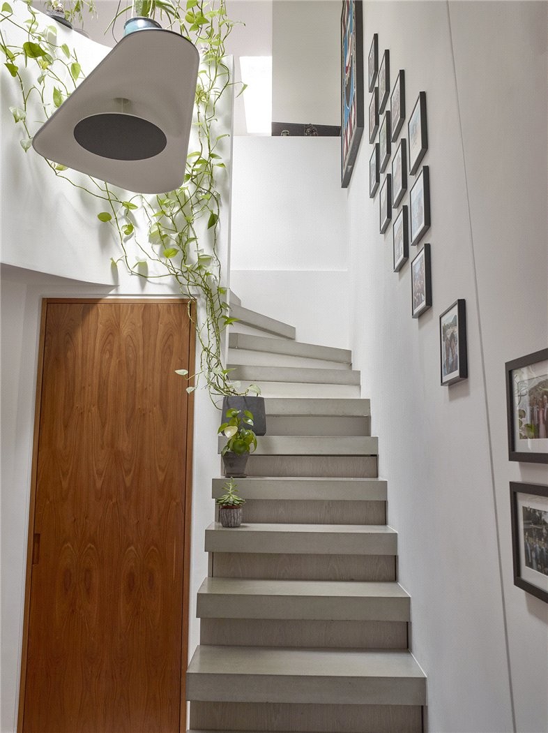 Lycett Place, Shepherds Bush, London, W12