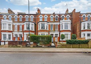 Harvist Road, Queens Park, NW6