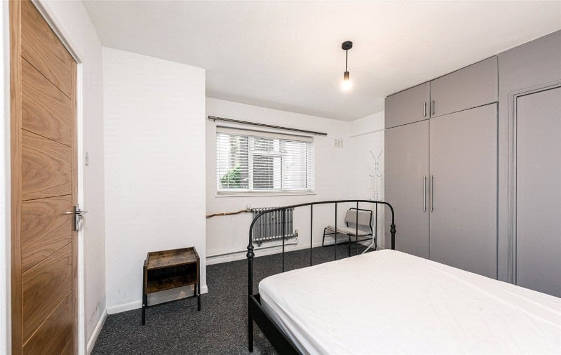 Grosvenor Road, London, SW1V