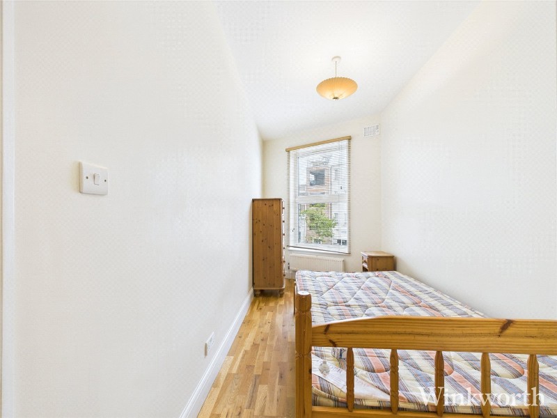Grosvenor Parade, Uxbridge Road, Ealing, London, W5