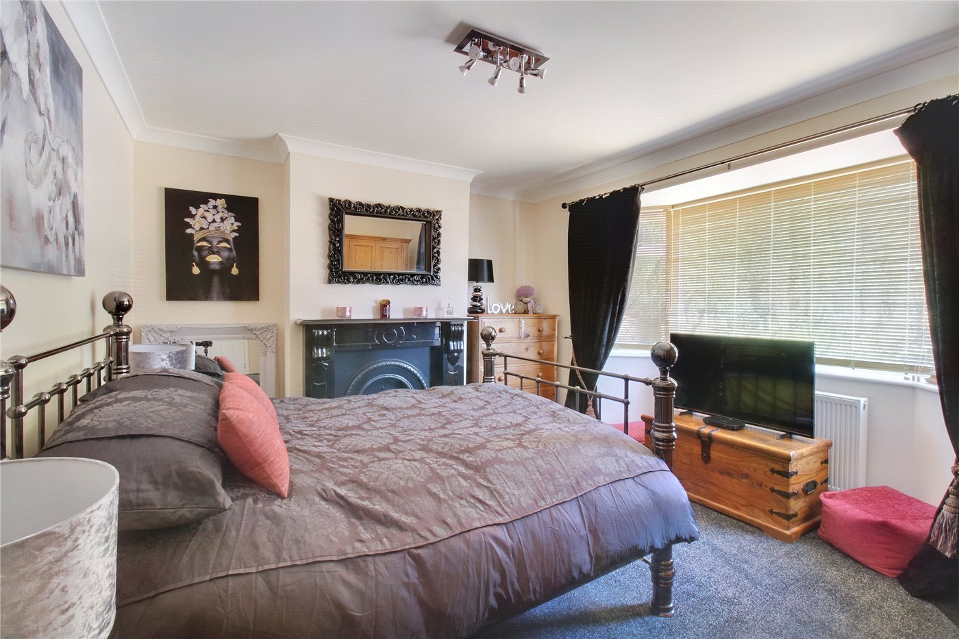 Sitting Room/Bed 4