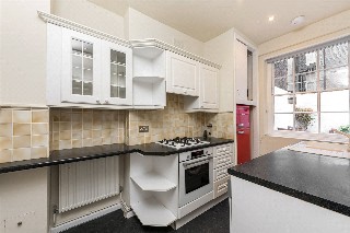 Charlwood Place, London, SW1V