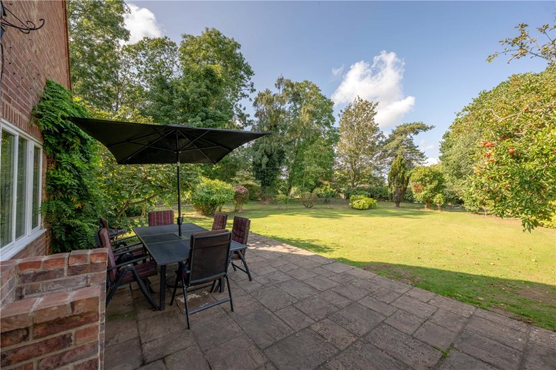 Walnut Hill, Surlingham, Norwich, Norfolk, NR14