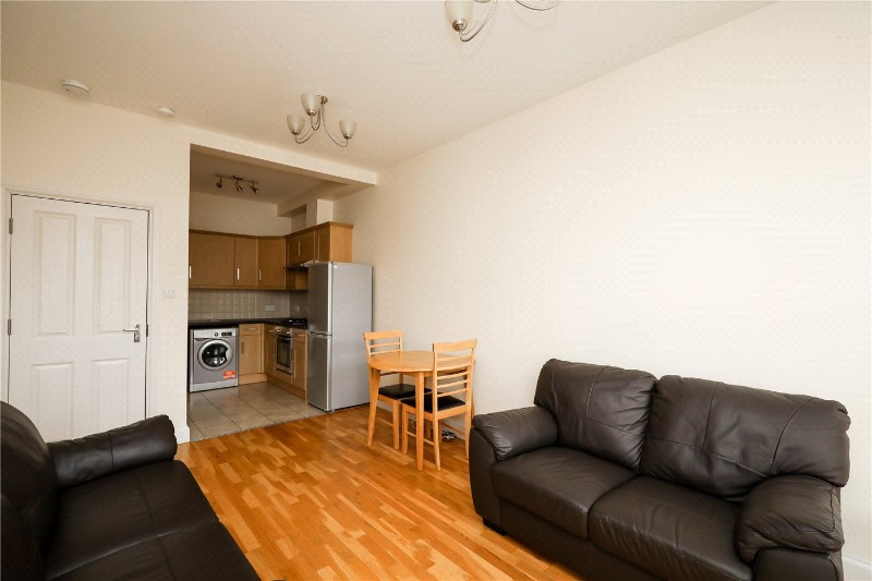 Grosvenor Parade, Uxbridge Road, Ealing, London, W5