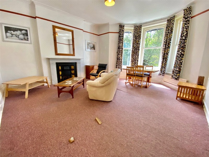 West Cliff Road, Bournemouth, BH4