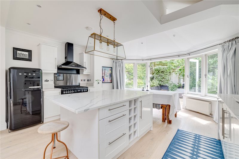 Chaldon Road, London, SW6