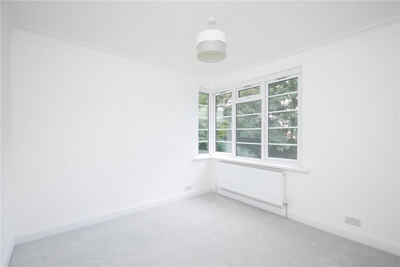 Manor Court, Manor Gardens, London, W3