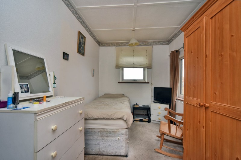 Moreton Road, Worcester Park, KT4