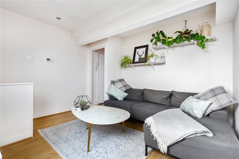Longley Road, London, SW17