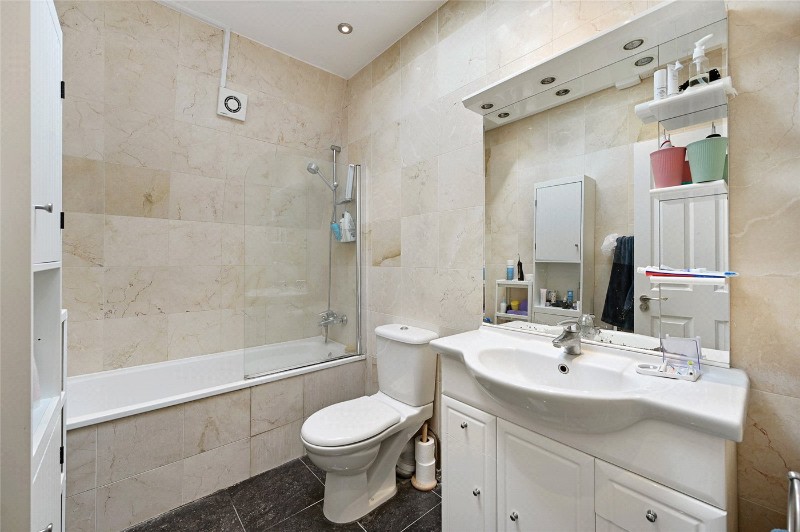 Woodfield Road, London, W5