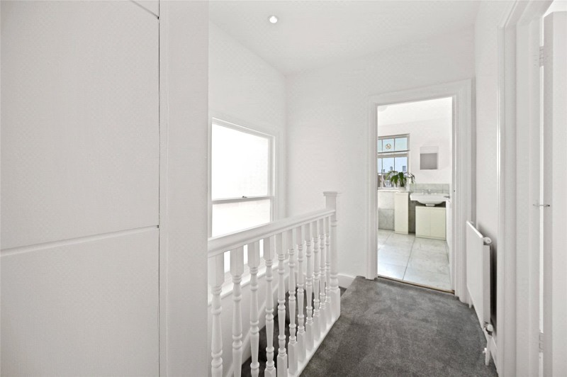 Old Oak Road, London, W3