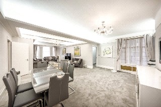 Berkeley Court, Baker Street, London, NW1