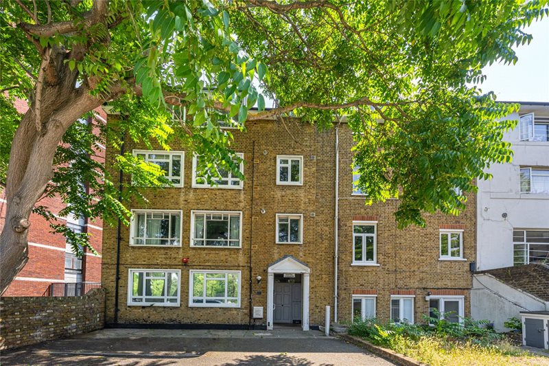 Finchley Road, London, NW8