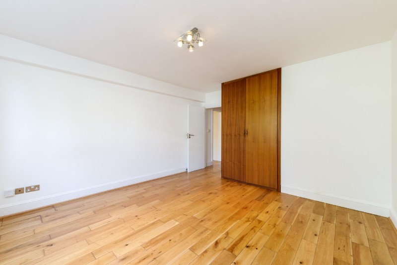 Putney Hill, London, SW15