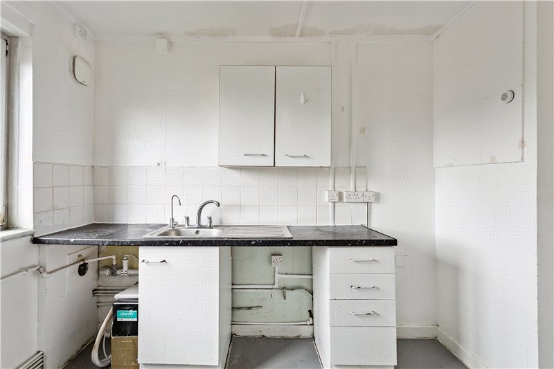 Binfield Road, London, SW4