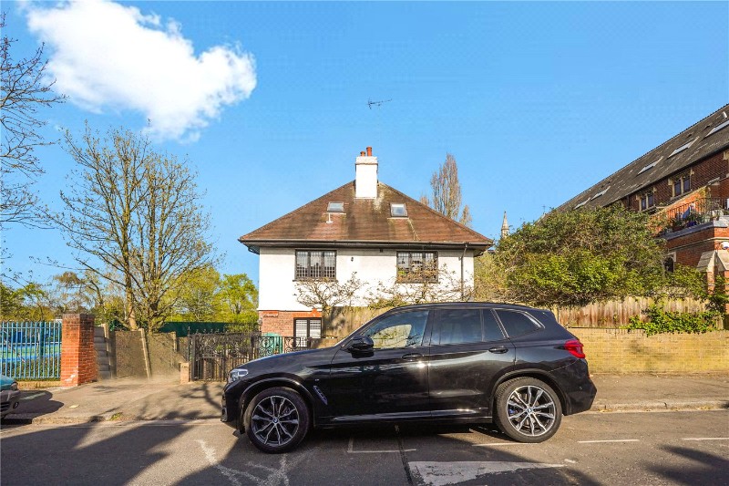 The Vicarage, Mayfield Road, N8