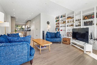 John Hunter Avenue, London, SW17