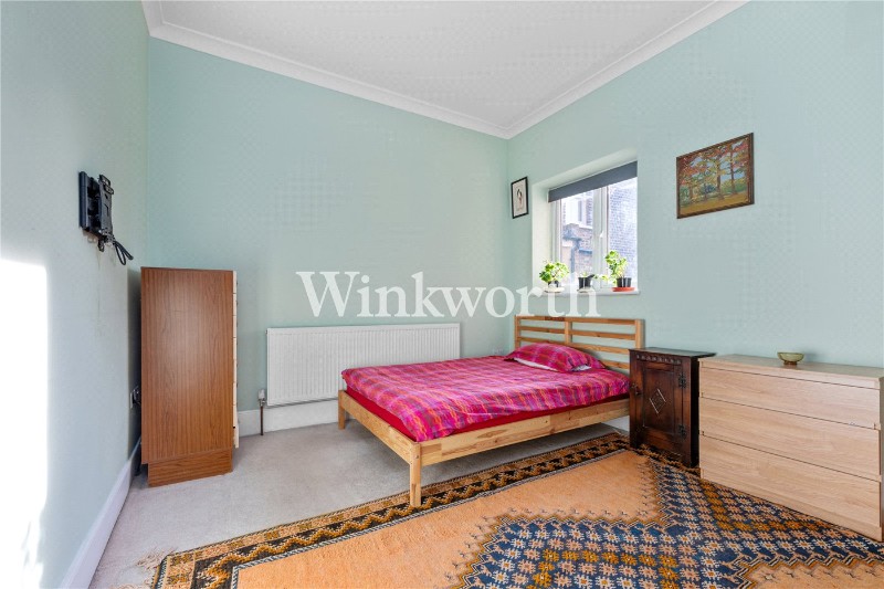 Compton Road, London, N21