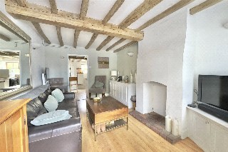 London End, Beaconsfield, HP9