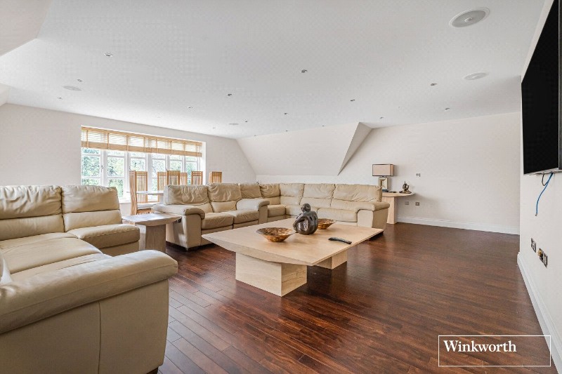 London Road, Sunningdale, Ascot, Berkshire, SL5