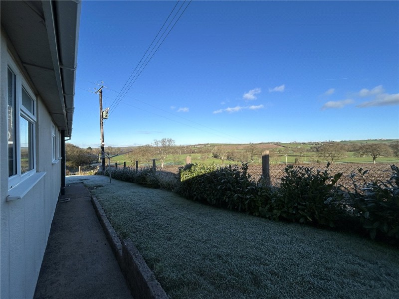 Morchard Road, Crediton, Devon, EX17