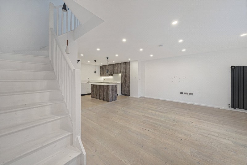 Rotherhithe Street, London, SE16