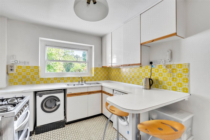 Carlton Hill, London, NW8