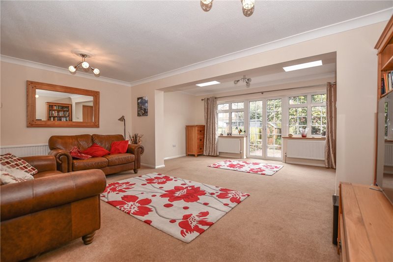 Cambrian Way, Finchampstead, Wokingham, Berkshire, RG40